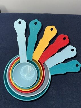 The Pioneer Woman | Set of 6 Nesting Measuring Cups | Multicolored 1/4 To 2 Cups